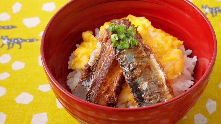 【ぱぱっと簡単！しあわせ朝ごはん】サンマのかば焼き丼