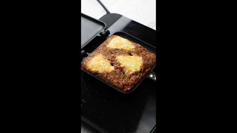 【絶対に真似しないで！】コンビニ食材で悪魔の焼き鳥チーズご飯 / Devil’s Yakitori Cheese Rice #Shorts