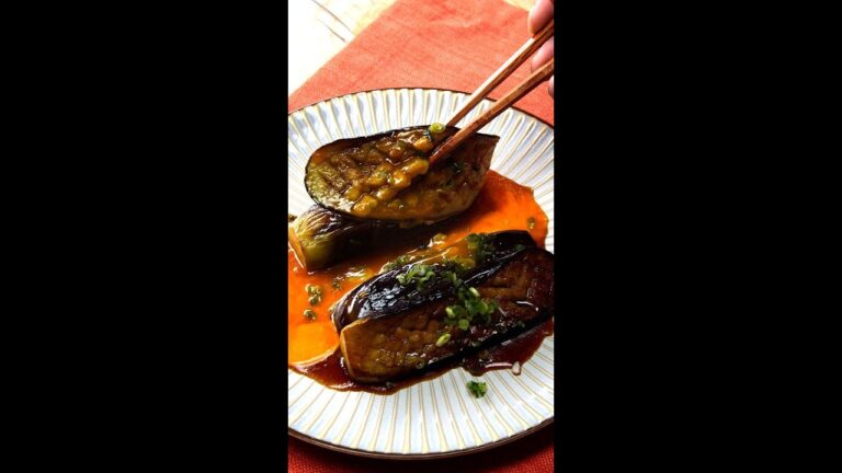【ステーキにしちゃお？】絶品なのに超簡単。なすって本当に天才だと思う。 / Grilled Eggplant #shorts