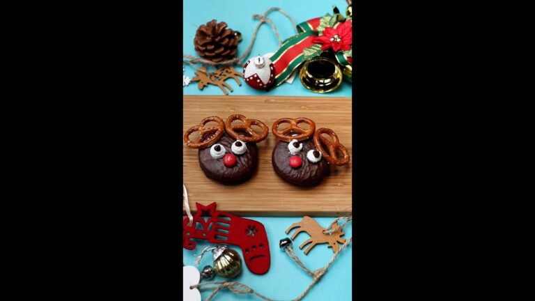 【簡単デコ】チョコパイでトナカイを作ってみた！ / Dessert Ideas Reindeer #Shorts