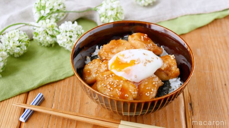 【鶏むね肉のてりやき丼】15分でパパッと！お手軽ランチにおすすめ♪｜macaroni（マカロニ）