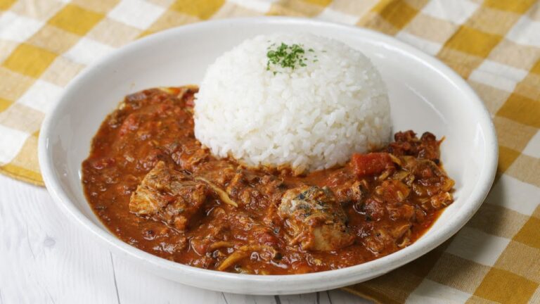 フライパンで簡単！包丁いらずのさば缶カレー