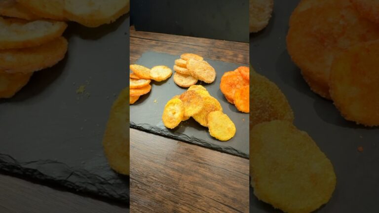 【ポテト好きに見てほしい🥔】堅揚げポティト作って3つの粉で食べ比べしてみた！#shorts