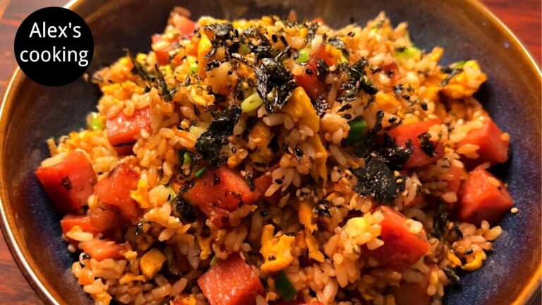 Ultimate Seaweed Fried Rice Recipe: Crispy Luncheon Meat & Flavor Explosion!🔝