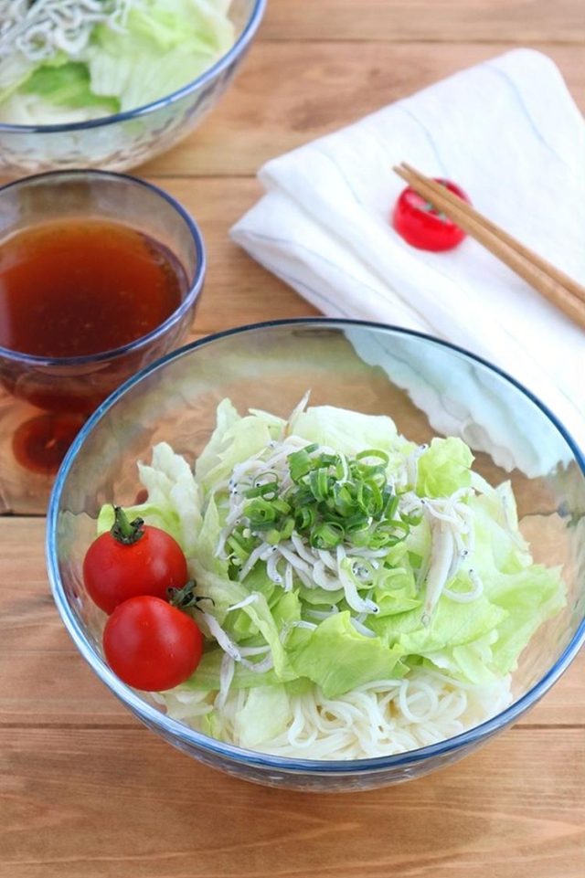 レタスとしらすの柚子胡椒風味そうめん